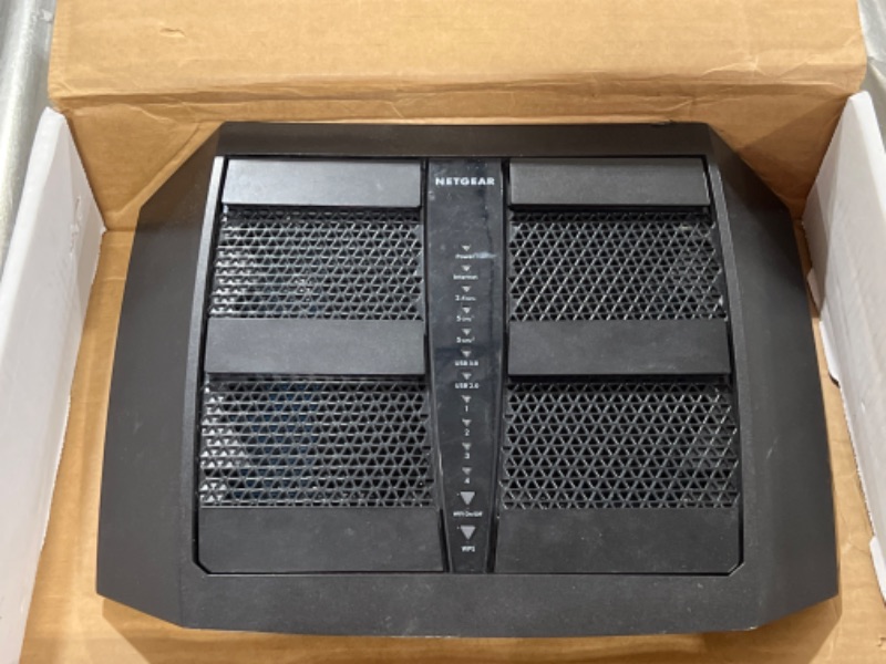 Photo 2 of NETGEAR Nighthawk X6 Smart Wi-Fi Router (R8000) - AC3200 Tri-band Wireless Speed (Up to 3200 Mbps) | Up to 3500 Sq Ft Coverage & 50 Devices | 4 x 1G Ethernet and 2 USB ports | Armor Security