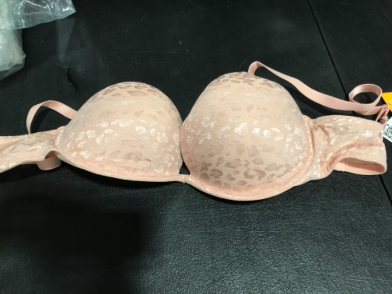 Photo 1 of 36DD/E Push Up Bra