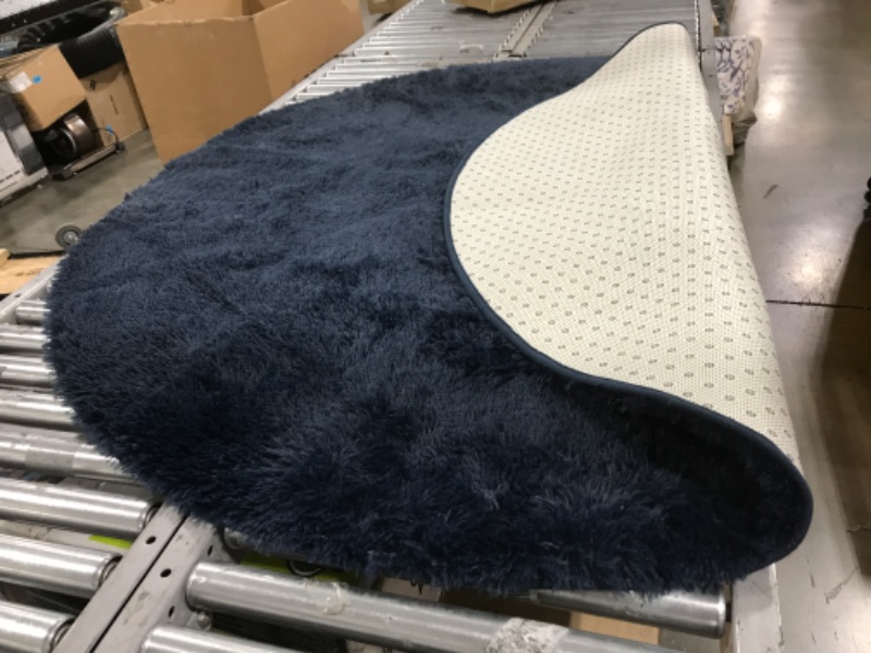 Photo 1 of 70x70 Round blue furry mat 