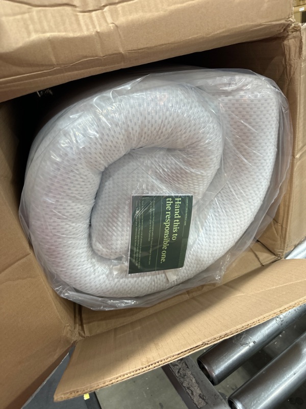 Photo 2 of ZINUS 8 Inch Green Tea Cooling Gel Memory Foam Mattress / Cooling Gel Foam / Pressure Relieving / CertiPUR-US Certified / Bed-in-a-Box, Queen Queen 8 Inch Mattress