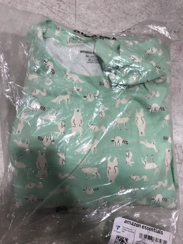 Photo 1 of Amazon Essentials Men's Knit Pajama Set
