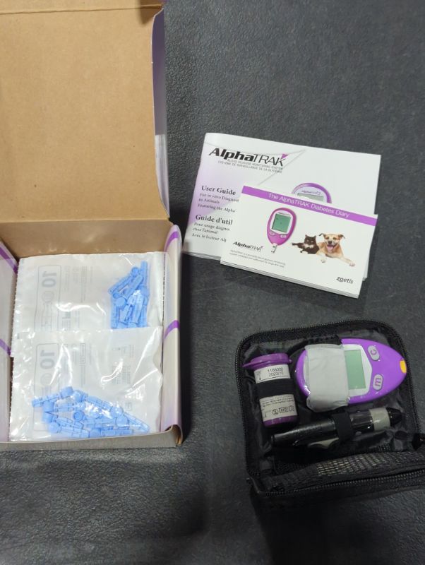 Photo 2 of AlphaTRAK 2 Veterinary Blood Glucose Monitoring Meter Kit