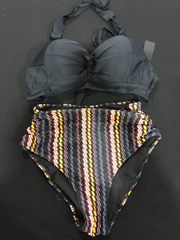 Photo 1 of [Size M] Womens 2 Piece Swimsuit