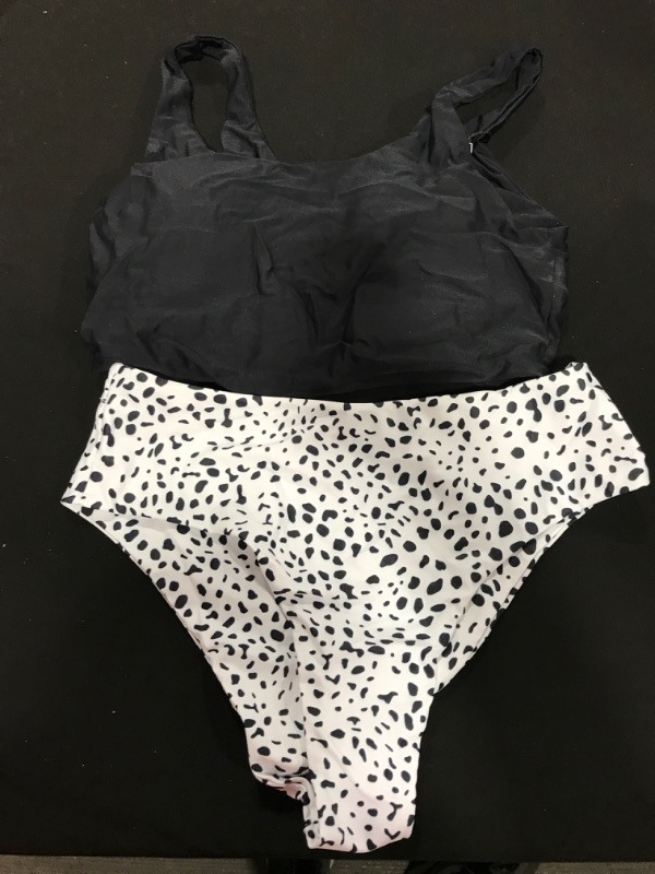 Photo 1 of [Size L] Women's 2 Piece Swimsuit