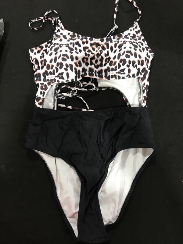 Photo 1 of [Size L] Womens 1pc Swimsuit