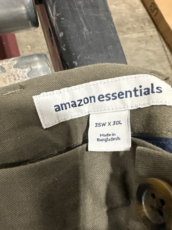 Photo 3 of Amazon Essentials Men's Slim-Fit Casual Stretch Khaki Pant
35x30