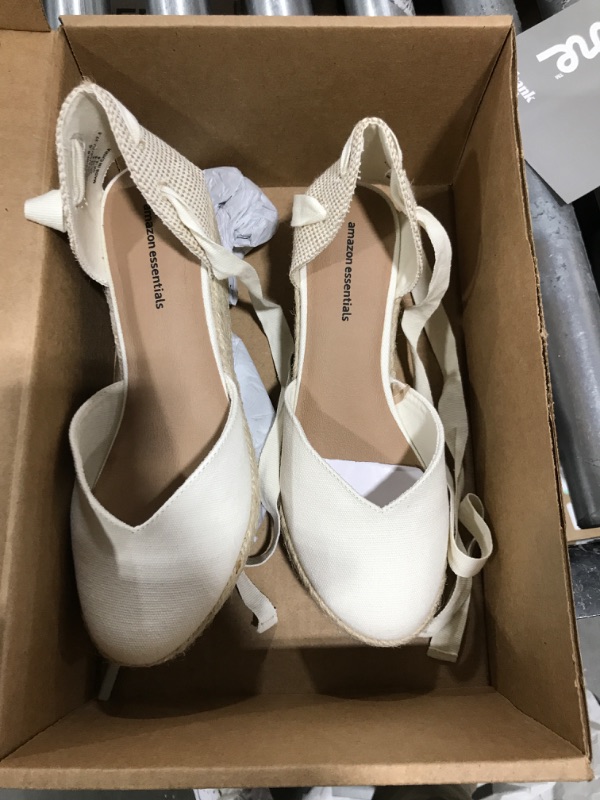 Photo 1 of amazon canvas side pumps size 6.5