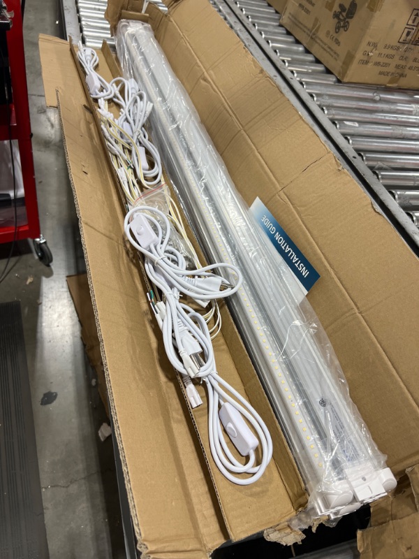 Photo 2 of (6 Pack) Barrina LED T5 Integrated Single Fixture, 4FT, 2200lm, 6500K (Super Bright White), 20W, Utility LED Shop Light, Ceiling and Under Cabinet Light, Corded Electric with ON/OFF Switch, ETL Listed
