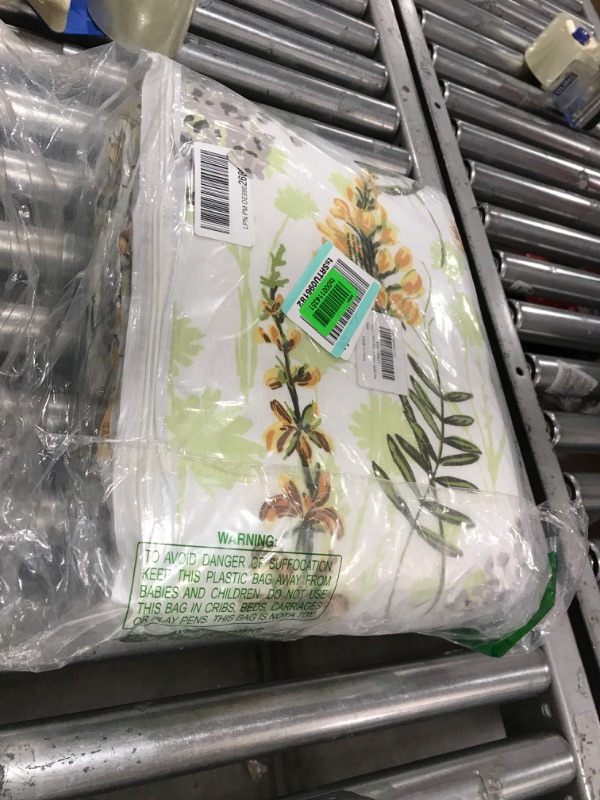 Photo 1 of Travan 3-Piece Quilt Set Quilted Bedspread Lightweight Reversible Coverlet Set Floral Printed Oversized Quilted Bedding Set with Shams for All Season, Yellow Flower, Queen Size Yellow Flower Queen