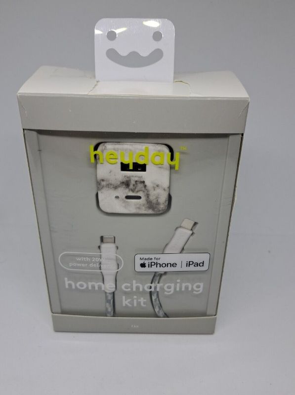 Photo 1 of Heyday Apple 6' LTG to USB-C Power Delivery Home Charging Kit - Marble
