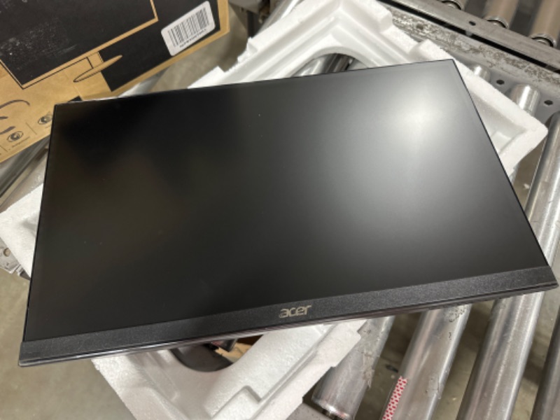 Photo 5 of Acer 21.5 Inch Full HD (1920 x 1080) IPS Ultra-Thin Zero Frame Computer Monitor (HDMI & VGA Port), SB220Q bi