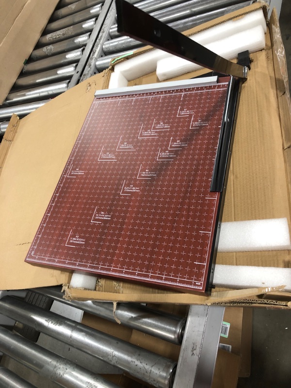 Photo 2 of Heavy Duty Guillotine Paper Cutter, A3 Large Paper Trimmer Blade Gridded Photo Guillotine Craft Machine, 18 inch Cut Length, 18.9" x 15.0" (Use for A2-A7) A3 Red