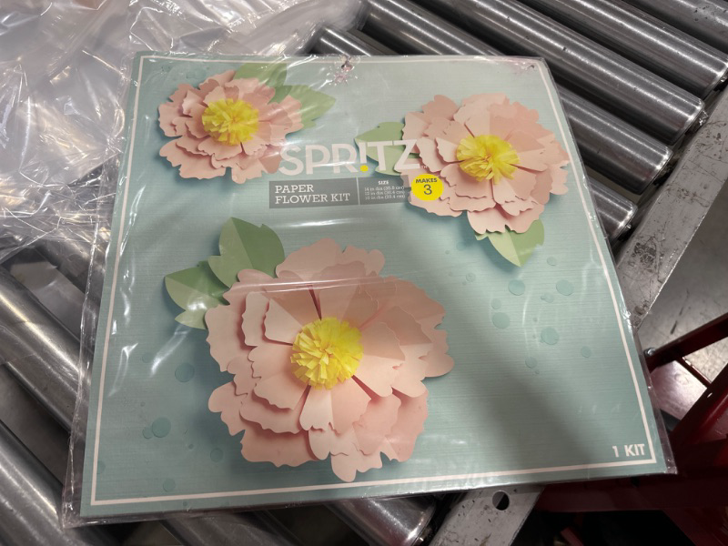 Photo 2 of 3ct Large Paper Flower Party Decorations - Spritz&#8482;