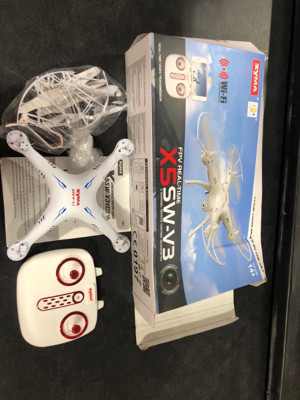 Photo 1 of Cheerwing Syma X5C-1 Explorers 2.4Ghz 4CH 6-Axis Gyro RC Quadcopter Drone with Camera
