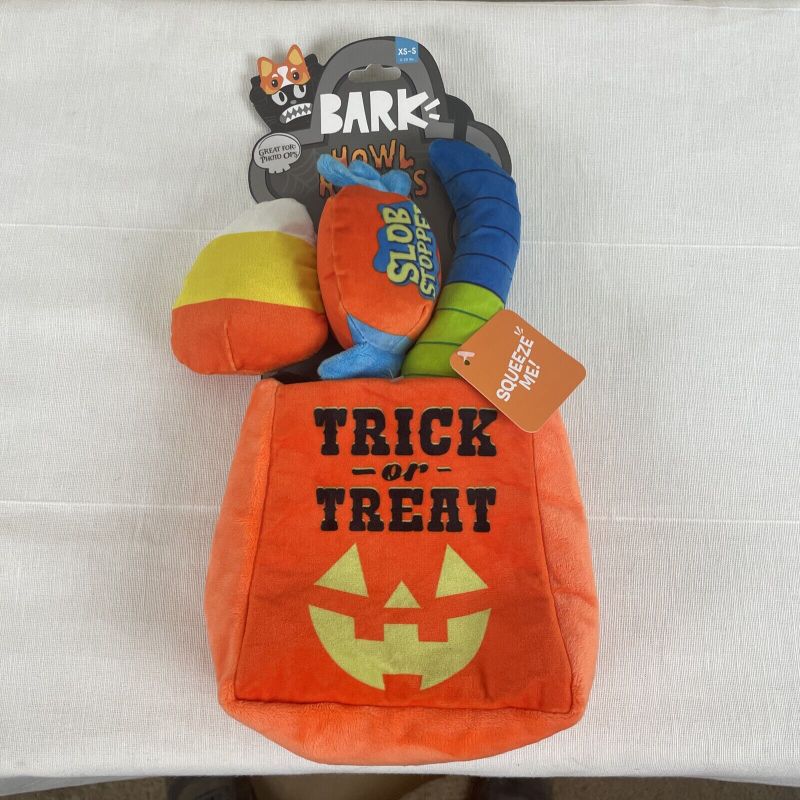 Photo 1 of BARK Howl Raisers Trick or Treat Squeeze Dog Toy 3 Squeakers Halloween Small
