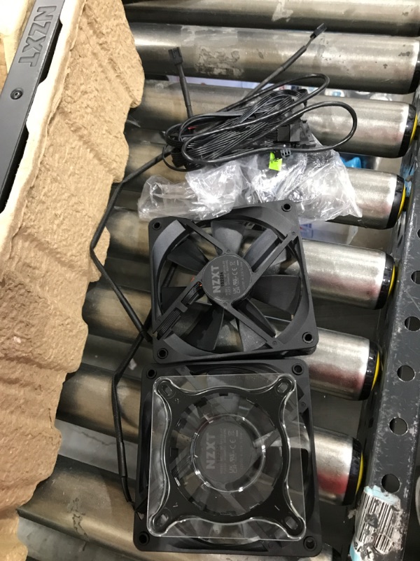 Photo 3 of NZXT RL-KRZ73-01 360 Mm Kraken Z73 Aio Liquid Cooler with LCD Display
