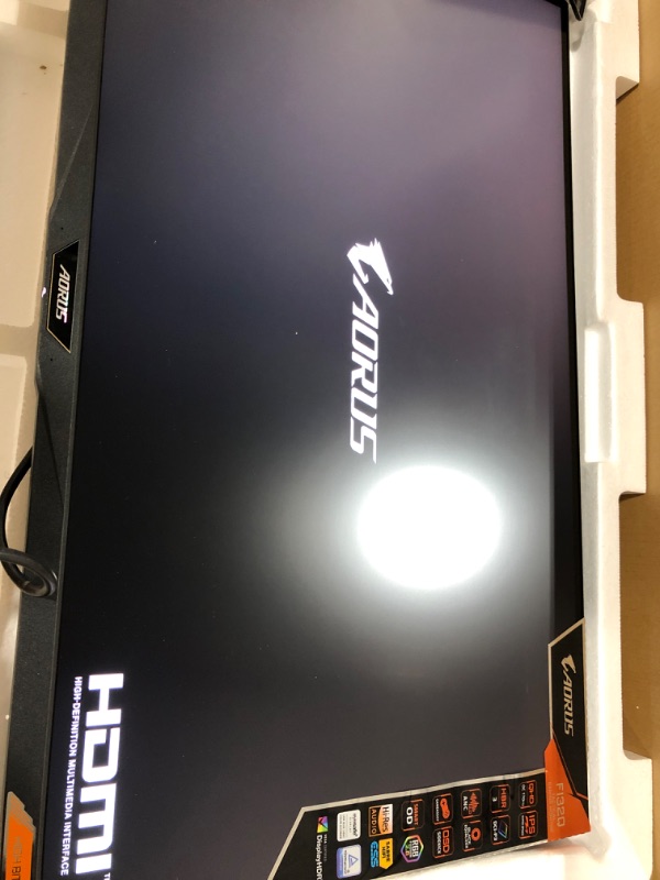 Photo 8 of AORUS FI32Q 32" 165Hz 1440p HBR3, NVIDIA G-SYNC Compatible, Exclusive Built-in ANC, -KVM, 2560x1440 Display, 1ms Response Time, HDR, 94% DCI-P3, 1x DisplayPort 1.4, 2x HDMI 2.0, 2x USB 3.0, 1x USB C 32 Inches