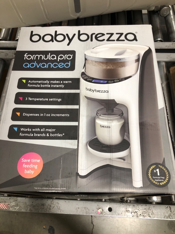 Photo 1 of Baby Brezza Formula Pro Advanced Formula Dispenser Machine (20969)