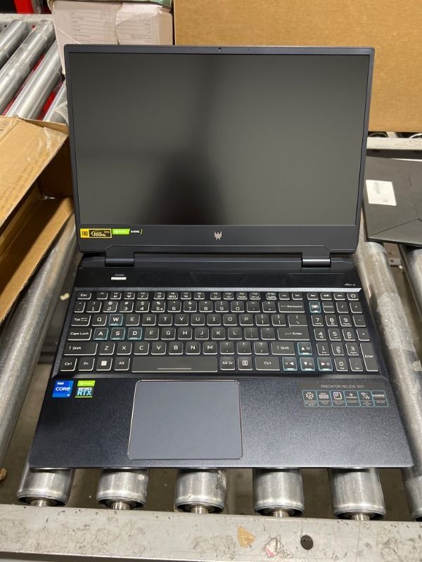 Photo 2 of Acer - Predator Helios 300 - 15.6" FHD 165Hz Gaming Laptop - Intel Core i7 - 16GB DDR5 - NVIDIA GeForce RTX 3060 - 512GB SSD (PARTS ONLY! SCREEN DOES NOT TURN ON)
