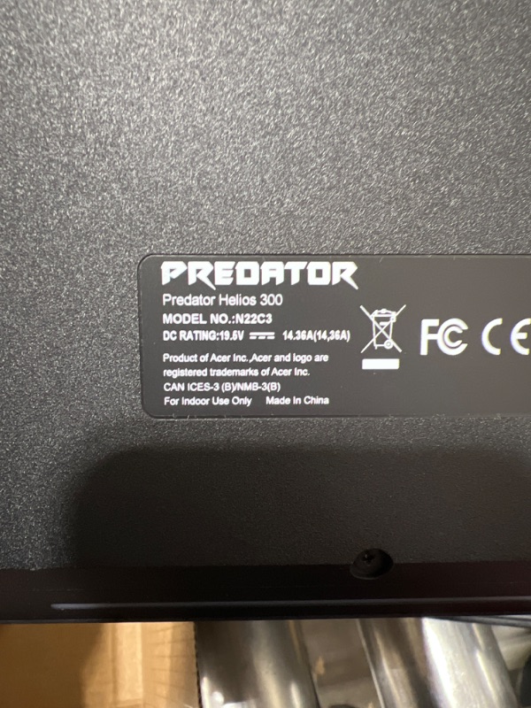 Photo 7 of Acer - Predator Helios 300 - 15.6" FHD 165Hz Gaming Laptop - Intel Core i7 - 16GB DDR5 - NVIDIA GeForce RTX 3060 - 512GB SSD (PARTS ONLY! SCREEN DOES NOT TURN ON)
