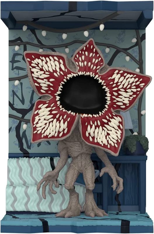 Photo 1 of Funko Pop! Deluxe: Stranger Things Build A Scene - Demogorgon (Amazon Exclusive) Figure 2 of 4
