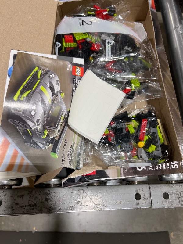 Photo 2 of LEGO Speed Champions Aston Martin Valkyrie AMR Pro & Vantage GT3 2 76910 Race Car Toys, Collectible Cars Models Set, 2022 Collection