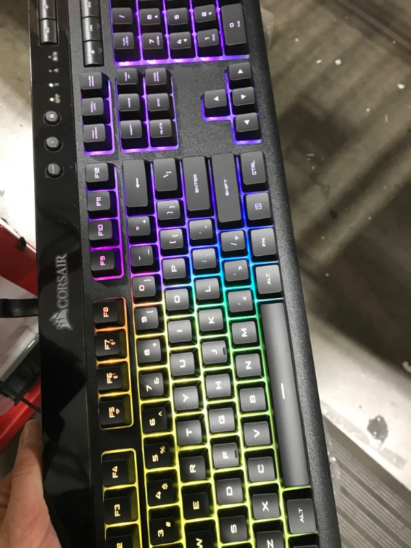 Photo 4 of Corsair CH-925C115-NA Gaming Bundle & K57 RGB Wirrless Gaming Keyboard