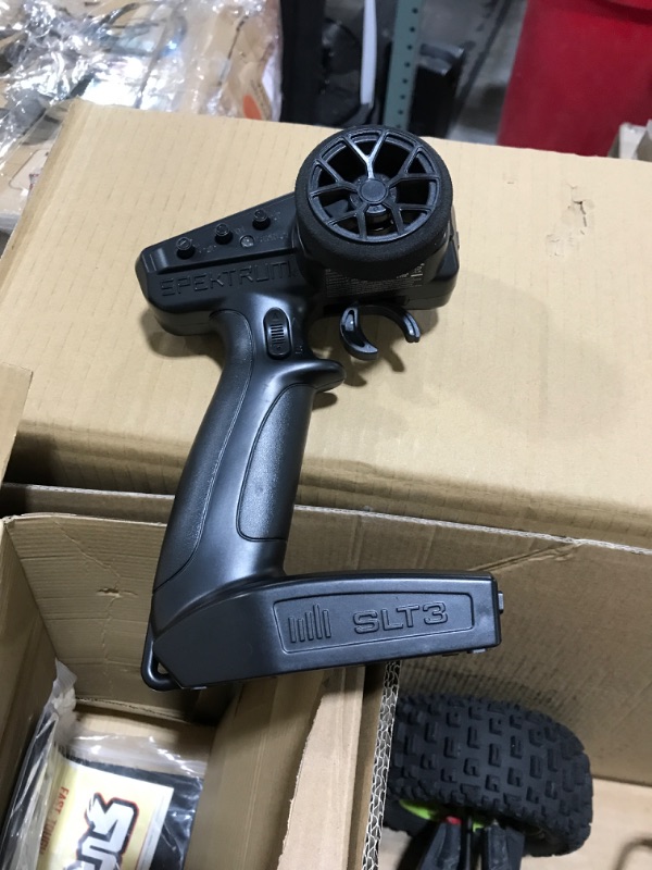 Photo 1 of ARRMA RC Truck 1/7 Mojave 6S V2 4WD BLX Desert Truck with Spektrum Firma (Ready-to-Run), Red/Black
(NOT FUNCTIONAL PARTS ONLY AND MISSING MULTIPLE PIECES BODY COVER AND BATTERY)