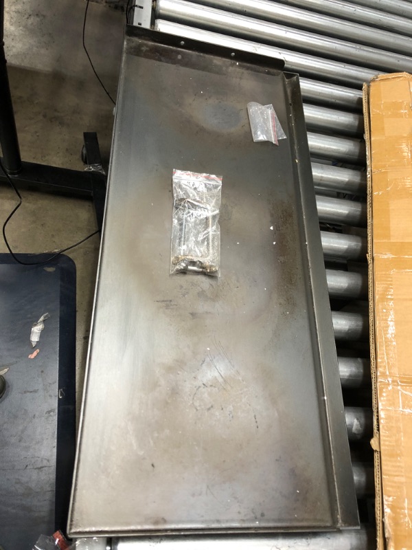 Photo 3 of *** USED *** VEVOR Carbon Steel Griddle, Griddle Flat Top Plate, Griddle for BBQ Charcoal/Gas Gril with 2 Handles, Rectangular Flat Top Grill with Extra Drain Hole for Tailgating and Parties (14" x 32")