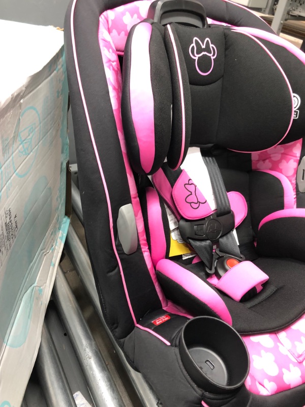 Photo 3 of *** USED *** Disney Baby Grow and Go All-in-One Convertible Car Seat, Rear-facing 5-40 pounds, Forward-facing 22-65 pounds, and Belt-positioning booster 40-100 pounds, Simply Minnie