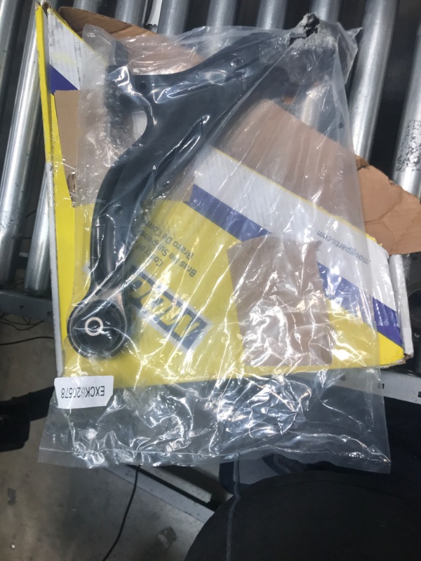 Photo 1 of MOOG RK620578 Control Arm and Ball Joint Assembly