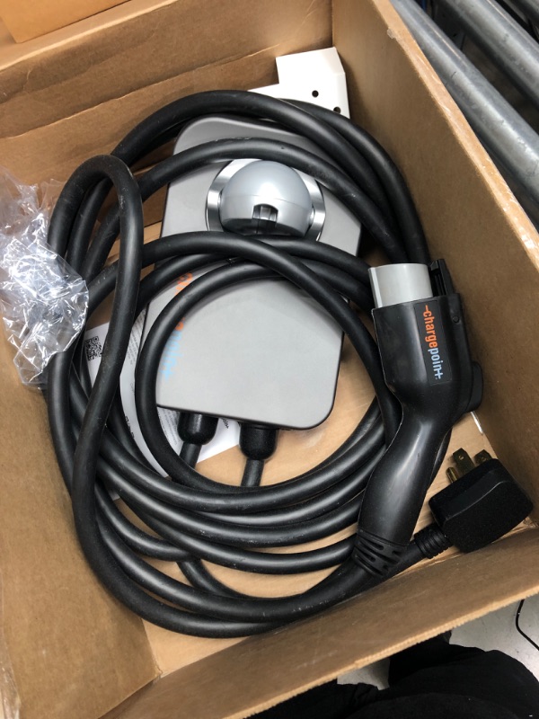 Photo 2 of **SEE NOTES**
ChargePoint Home Flex Electric Vehicle (EV) Charger, 16 to 50 Amp, 240V, Level 2 WiFi Enabled EVSE, UL Listed, ENERGY STAR, NEMA 14-50 Plug or Hardwired, Indoor / Outdoor, 23-foot cable , Black
