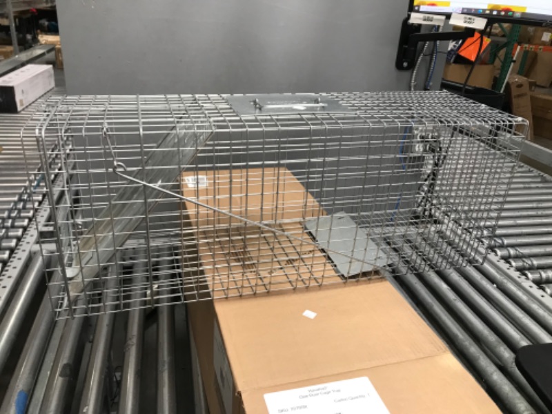 Photo 2 of *** NEW *** Havahart 1079SR Large 1-Door Humane Catch and Release Live Animal Trap for Raccoons, Cats, Bobcats, Beavers, Small Dogs, Groundhogs, Opossums, Foxes, Armadillos, and Similar-Sized Animals