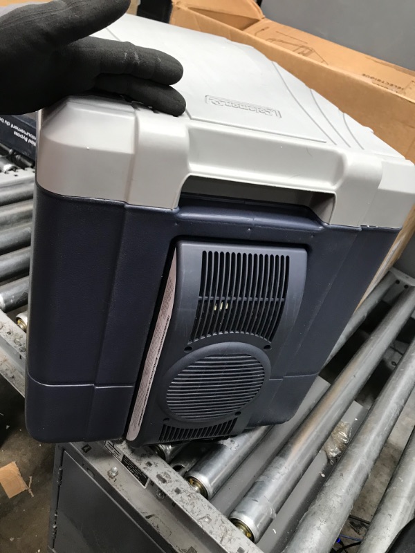 Photo 1 of *** USED *** ** UNABLE TO TEST ** Coleman 40 Quart Portable Thermoelectric Cooler Silver