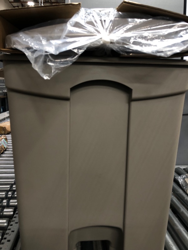 Photo 3 of Safco Products Plastic Step-On Trash Can 9922TN, Tan, Hands-Free Disposal, 17-Gallon Capacity 17 Gallon Tan