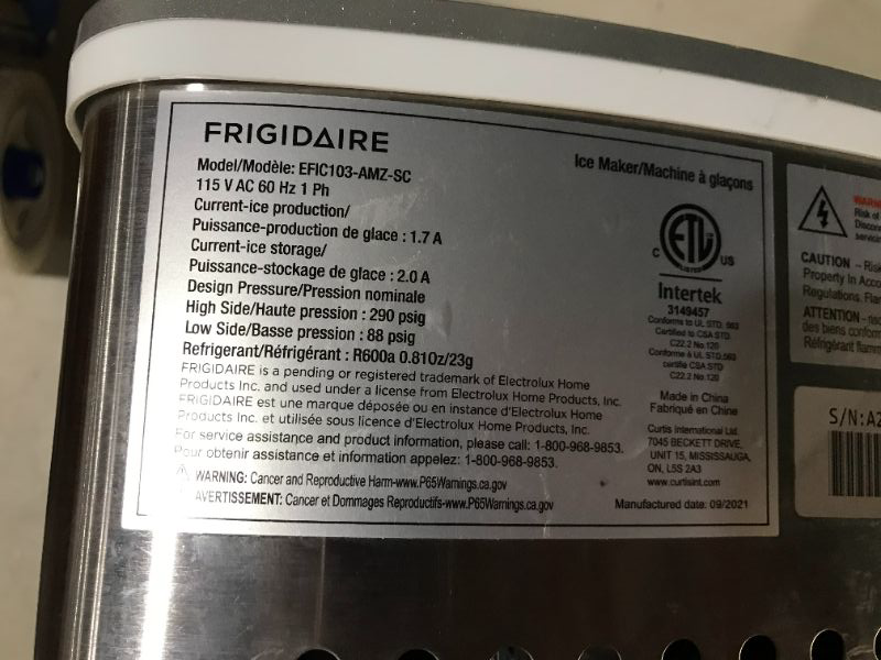 Photo 2 of (USED) Frigidaire EFIC103-AMZ-SC Counter Top Maker with Over-Sized Ice Bucket, Stainless Steel