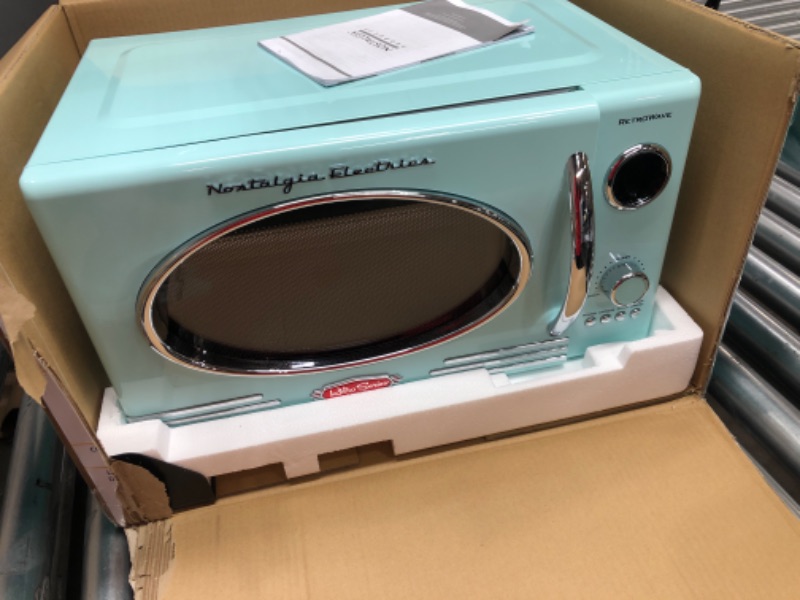 Photo 2 of ***PARTS ONLY*** Nostalgia Retro Countertop Microwave Oven, 0.9 Cu. Ft. 800-Watts with LED Digital Display, Child Lock, Easy Clean Interior, Aqua