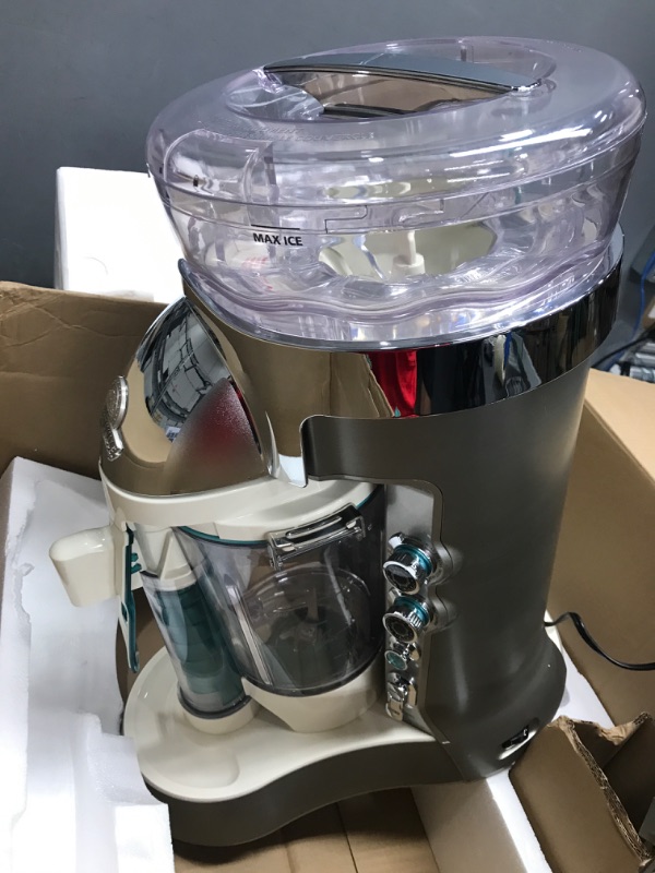 Photo 2 of *NEEDS REPAIR NON FUNCTIONAL** Margaritaville Key West Frozen Concoction Maker with Easy Pour Jar and XL Ice Reservoir,Green
