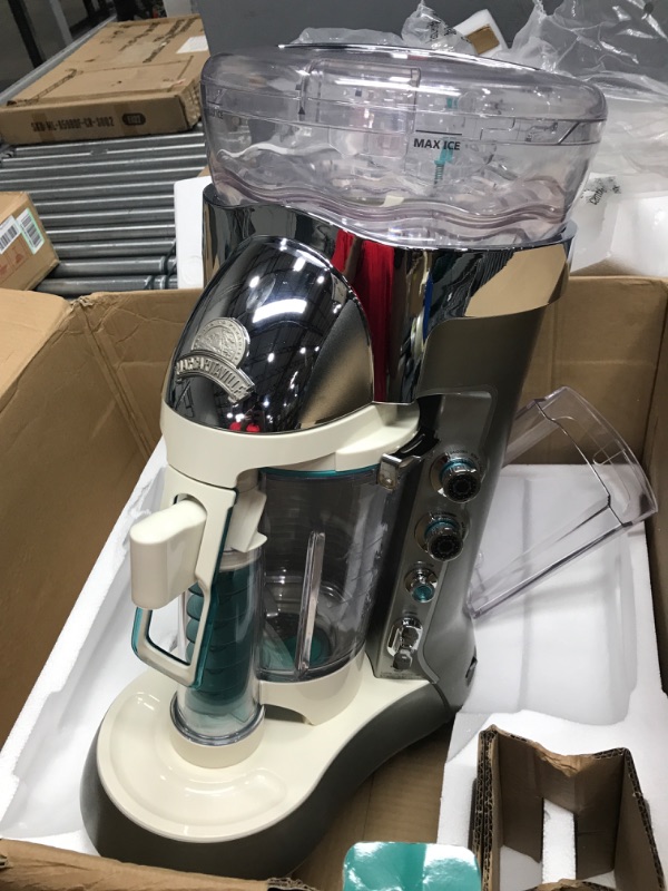 Photo 4 of *NEEDS REPAIR NON FUNCTIONAL** Margaritaville Key West Frozen Concoction Maker with Easy Pour Jar and XL Ice Reservoir,Green
