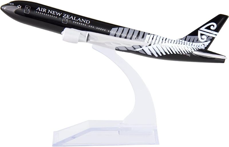 Photo 1 of 24-Hours The New Zealand B777 Alloy Metal Model Plane Birthday Gift Plane Models Chiristmas Gift 1:400
