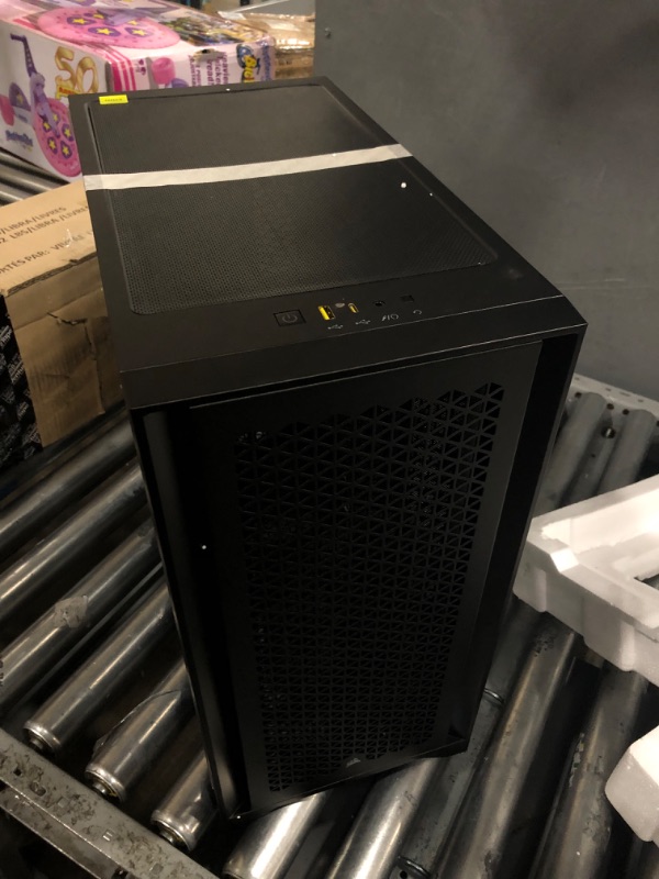 Photo 1 of Corsair 4000D Airflow Tempered Glass Mid-Tower ATX PC Case - Black Black Airflow