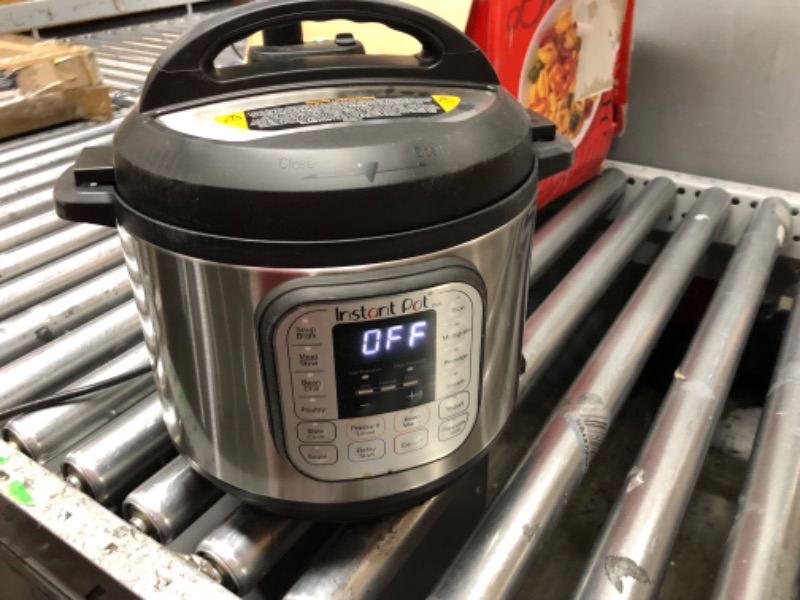 Photo 9 of **DAMAGED/SEE PHOTOS** Instant Pot Duo 7-in-1 Electric Pressure Cooker,