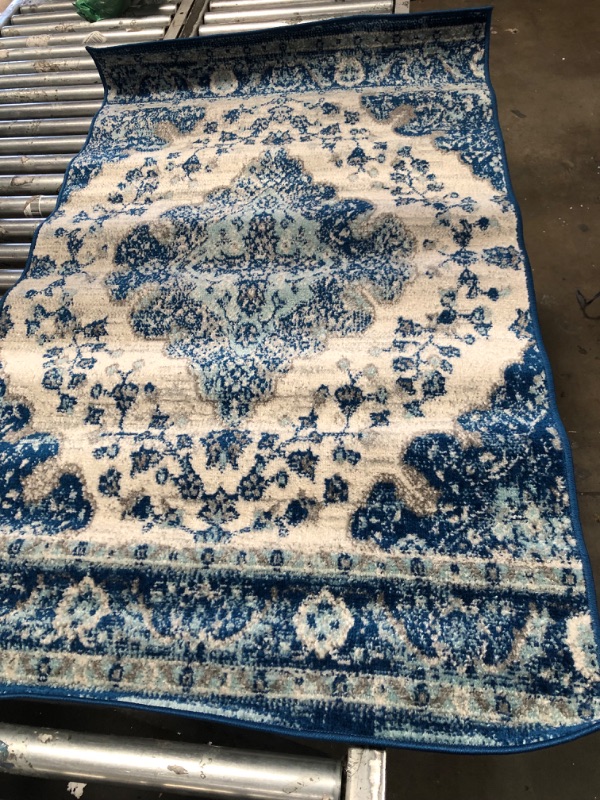 Photo 3 of JONATHAN Y Bohemian Flair Boho Vintage Medallion Area-Rug 3' x 5' Cream/Blue (BMF106B-3) Cream/Blue 3 X 5