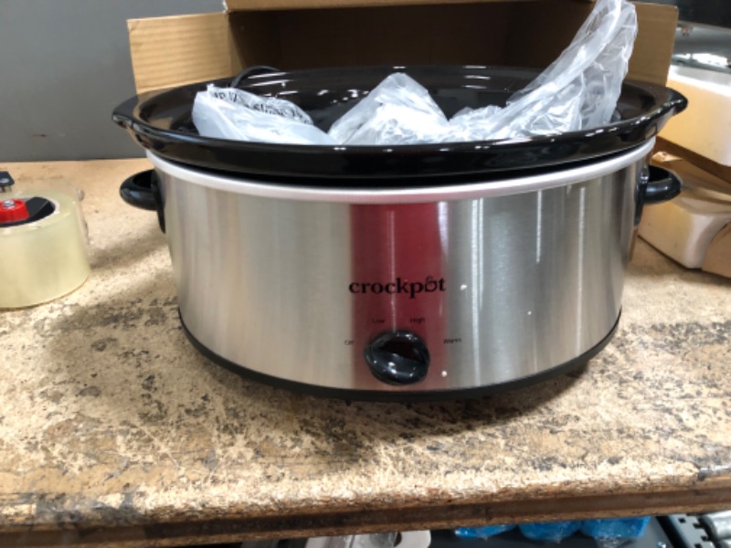 Photo 1 of Crock-Pot Large 8 Quart Oval Manual Slow Cooker, Stainless Steel (SCV800-S)
****MISSING COVER*******
