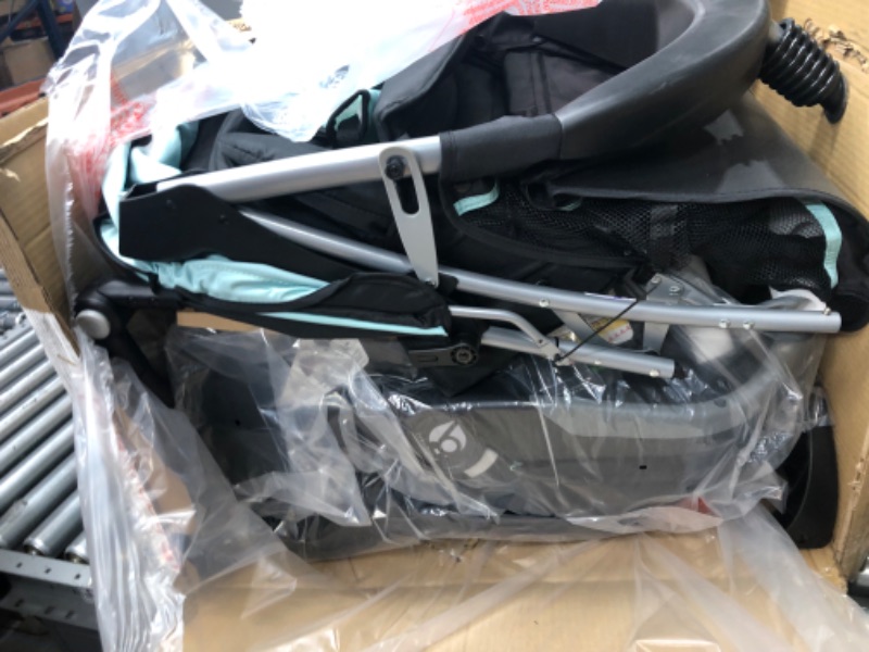 Photo 1 of Baby Trend EZ Ride 35 Travel System, Doodle Dots