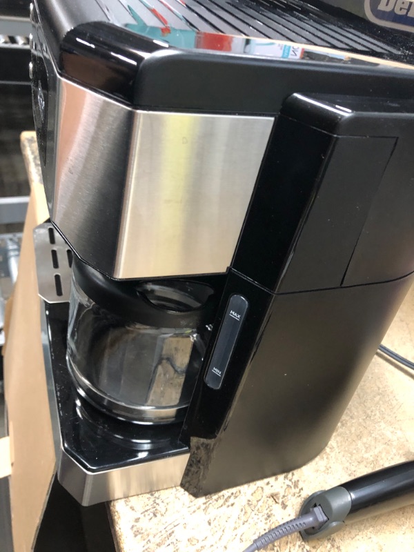 Photo 8 of *** USED *** ** TESTED POWERED ON ** De'Longhi All-in-One Combination Coffee Maker & Espresso Machine + Advanced Adjustable Milk Frother for Cappuccino & Latte + Glass Coffee Pot 10-Cup, COM532M