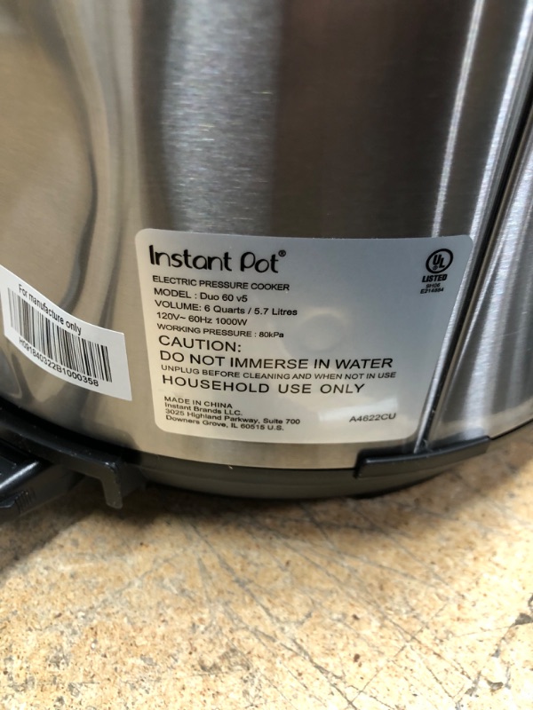 Photo 6 of *** USED IN LIKE NEW CONDITION *** ** HAS SMALL DENT ON THE BACK SEE PICTURES ** Instant Pot Duo 7-in-1 Electric Pressure Cooker, Slow Cooker, Rice Cooker, Steamer, Sauté, Yogurt Maker, Warmer & Sterilizer, Includes App With Over 800 Recipes, Stainless St