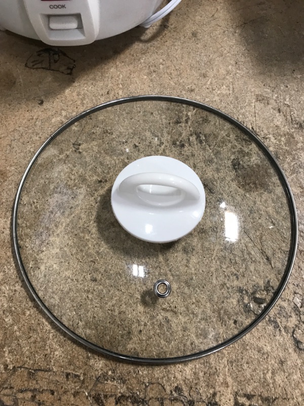 Photo 1 of Elite Gourmet ERC-2020 Electric Rice Cooker with Stainless Steel Inner Pot Makes Soups, Stews, Grains, Cereals, 20 Cups, White 20 Cups Cooked