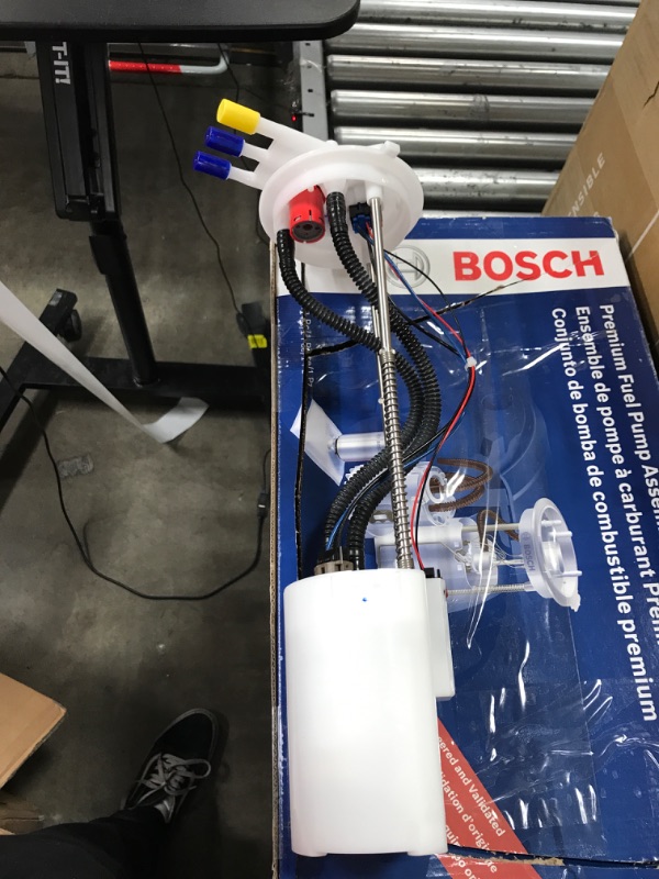 Photo 2 of Bosch Automotive 67305 Fuel Pump Module Assembly for Select 1999-03 Chevrolet Silverado 1500/2500/3500, Silverado HD 1500/2500; GMC Sierra 1500/2500/3500, Sierra 1500/2500 HD, Yukon