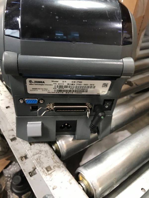 Photo 3 of Zebra ZP450 (ZP 450) Label Thermal Bar Code Printer | USB, Serial, and Parallel Connectivity 203 DPI Resolution | Made for UPS WorldShip | Includes JetSet Label Software